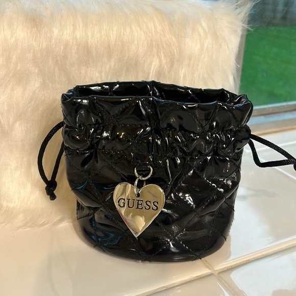 GUESS black shiny drawstring jewelry bag pouch - Picture 1 of 6